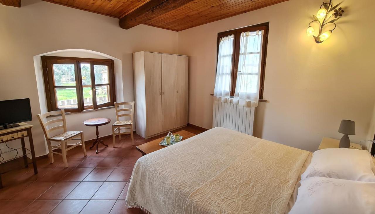 Agriturismo Barbadoro サン·ヴィンチェンツォ エクステリア 写真