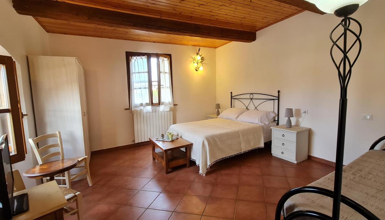Agriturismo Barbadoro サン·ヴィンチェンツォ エクステリア 写真